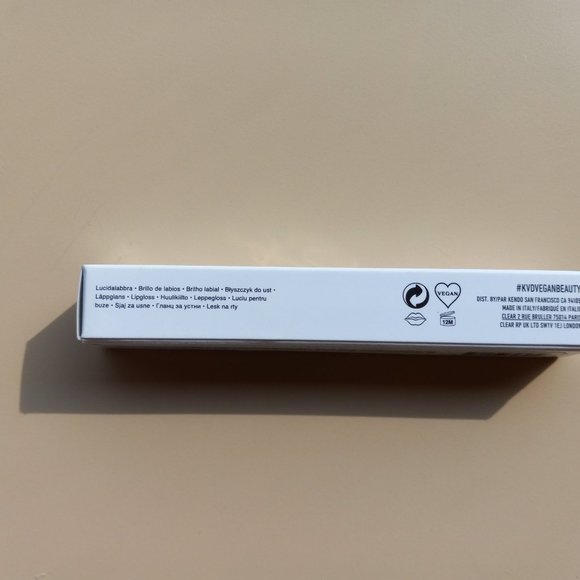 Kat von D, KVD  XO Vegan Beauty Vinyl Lip Cream Gloss ROSA No. 50  2.7 mL - Picture 4 of 9